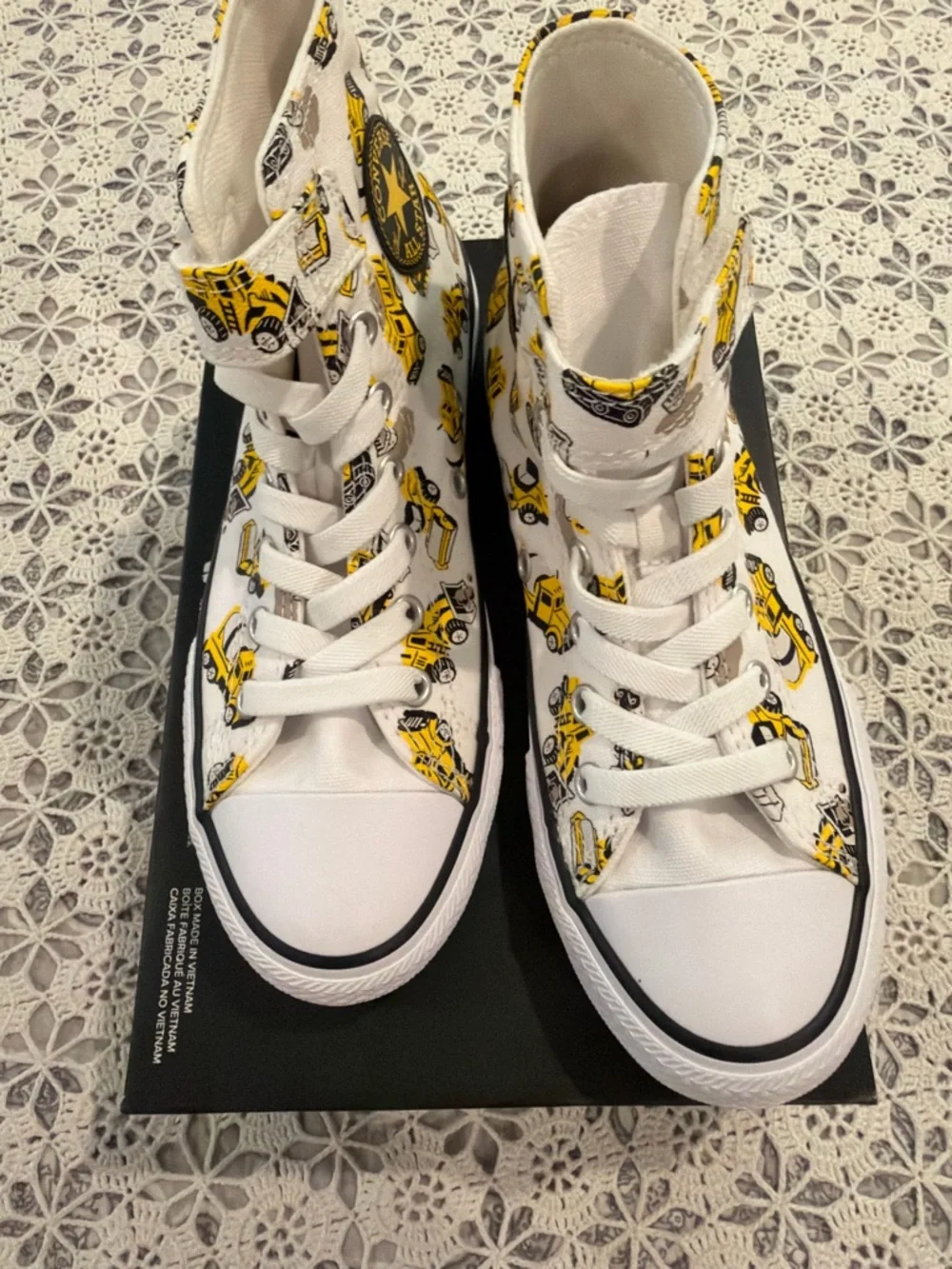 Converse construction straps kids